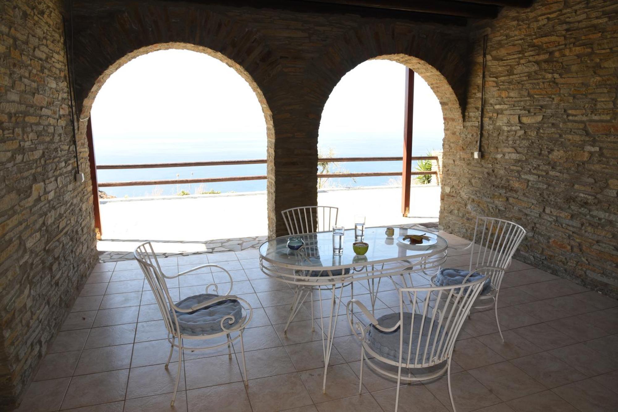 Andros Escape Condos Korthio Екстериор снимка