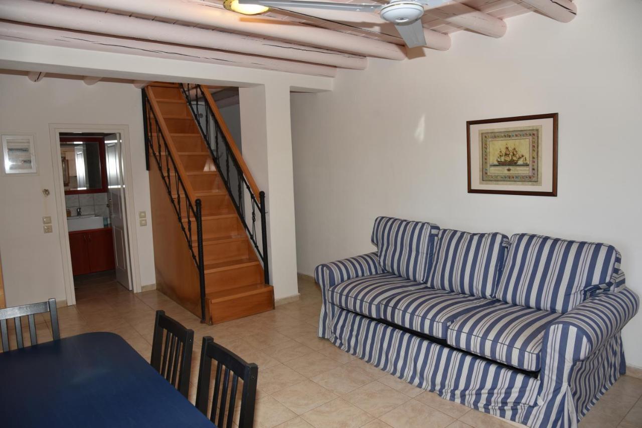 Andros Escape Condos Korthio Екстериор снимка