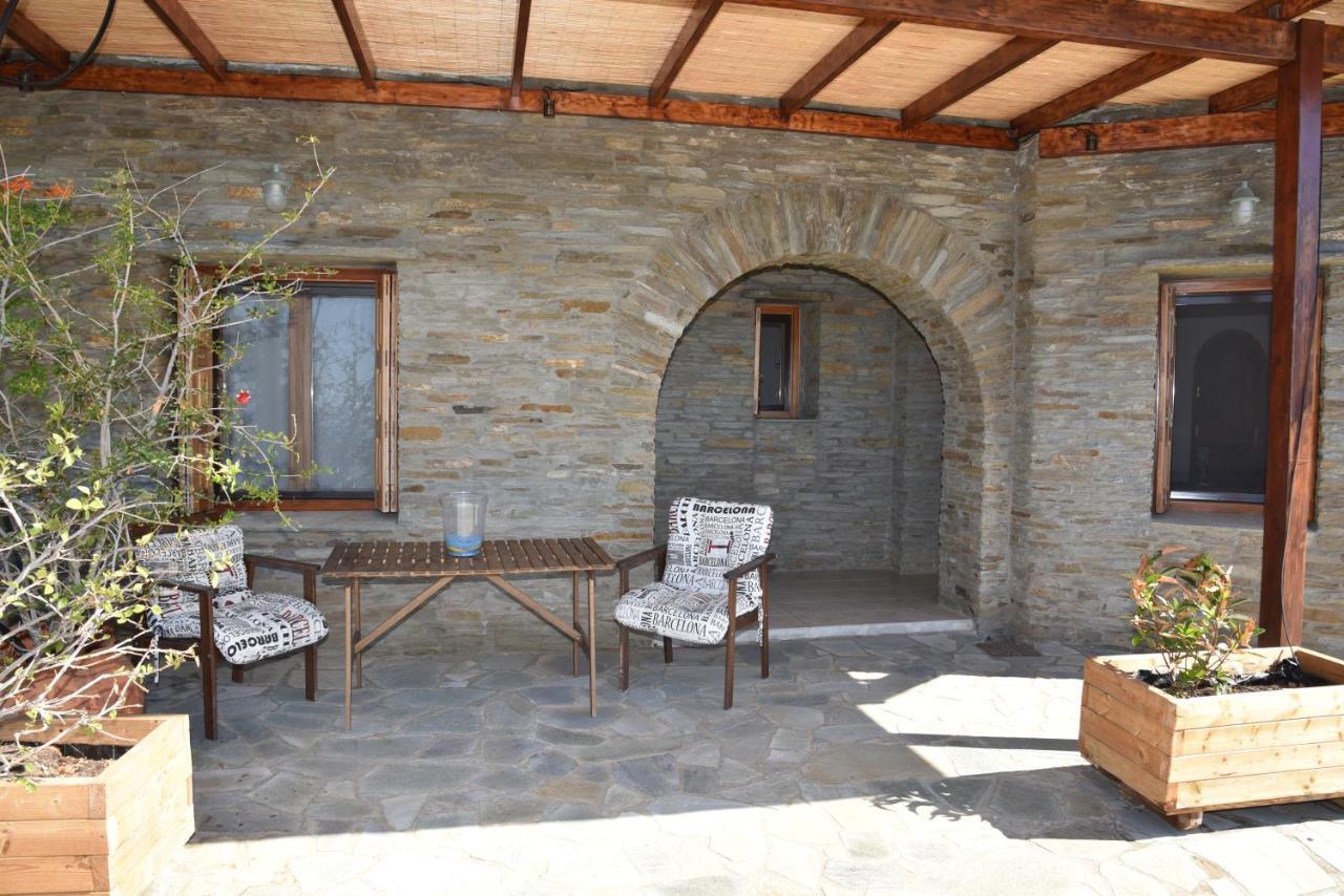 Andros Escape Condos Korthio Екстериор снимка