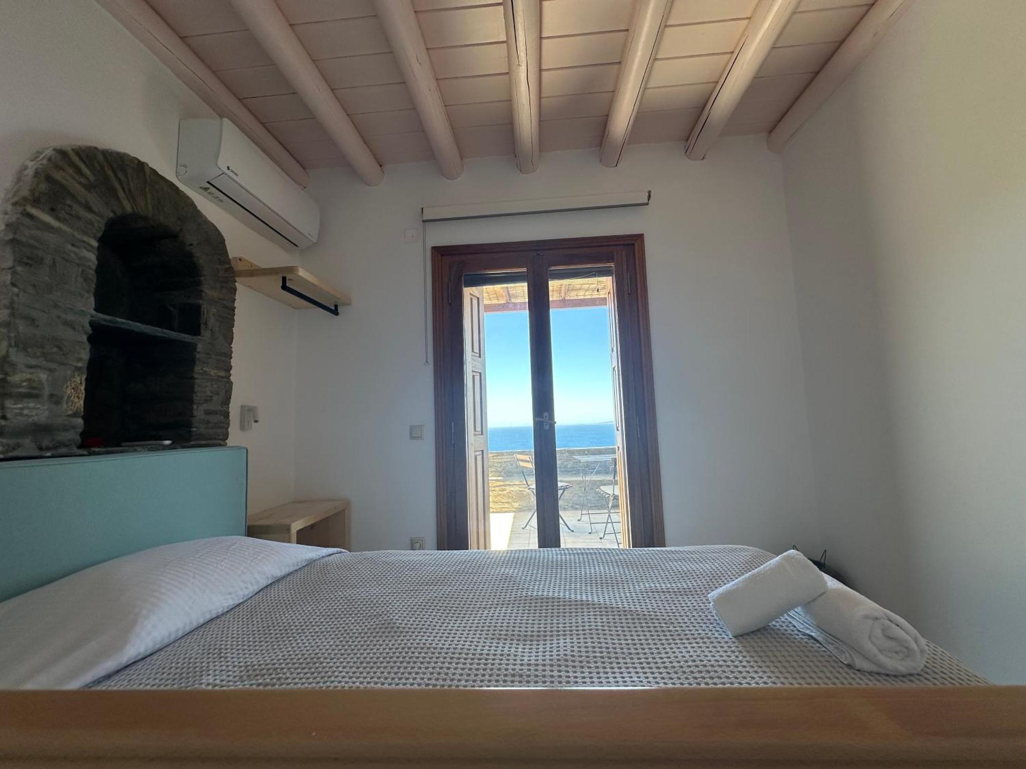 Andros Escape Condos Korthio Екстериор снимка