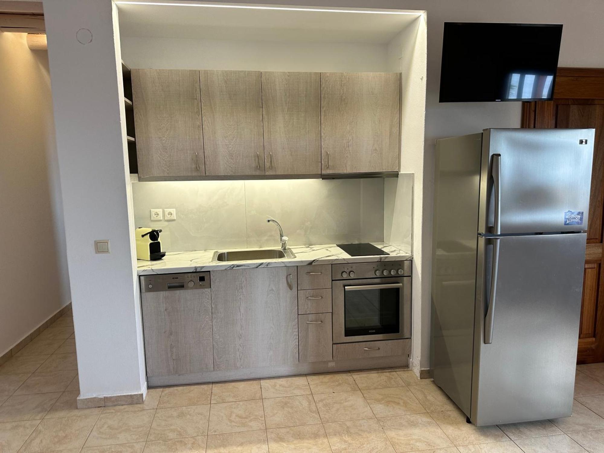 Andros Escape Condos Korthio Екстериор снимка
